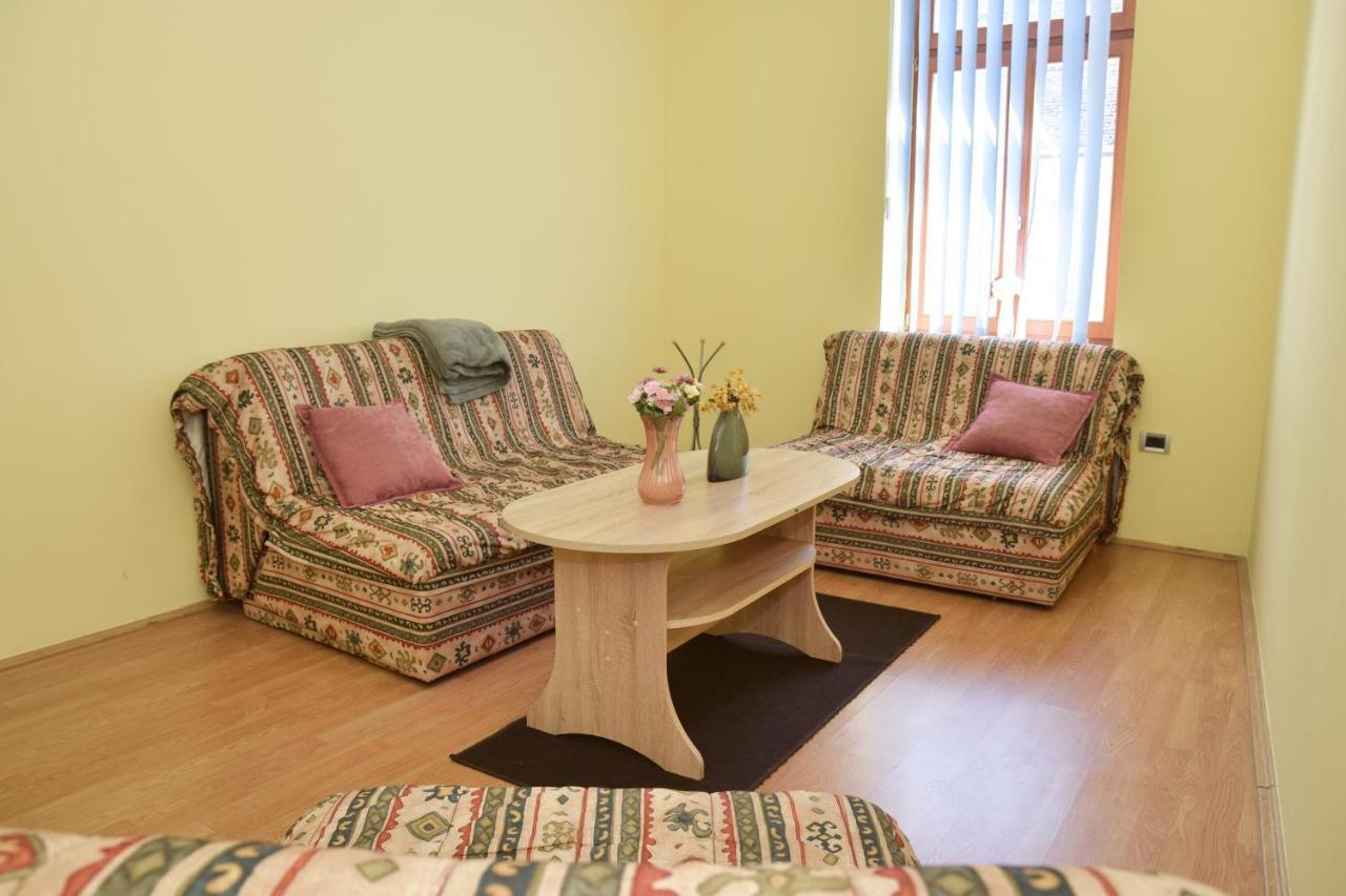 Apartman Vinkov'S Center 야이체 외부 사진